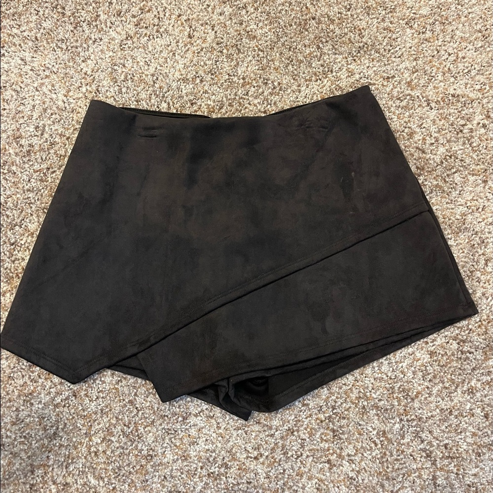 Black suede skort from boutique
